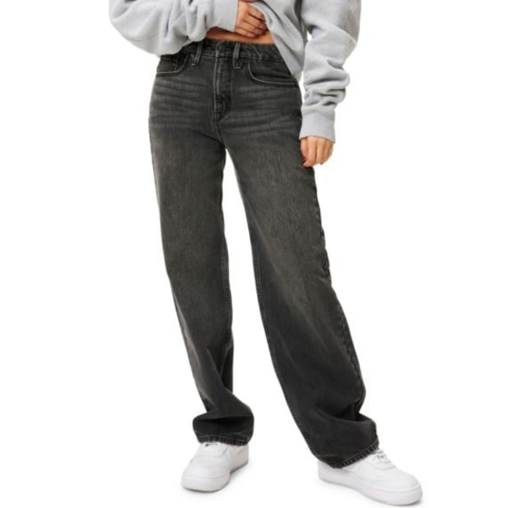 Good American ‘90s high rise straight jeans